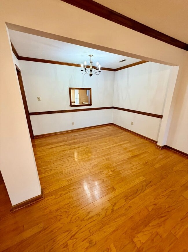 Building Photo - KEMPSVILLE LAKE