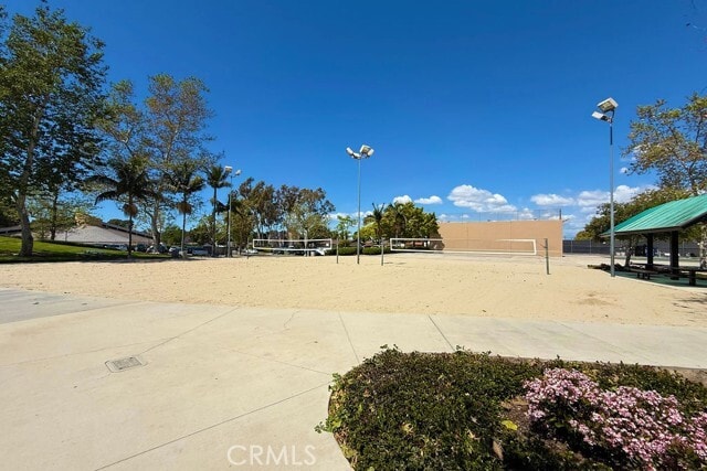 Building Photo - 26 Tahoe