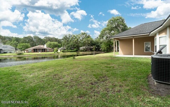 Building Photo - 557 Grand Parke Dr