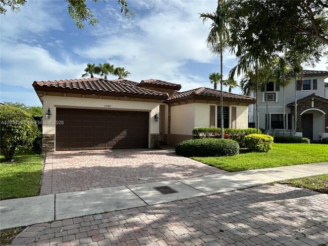 Building Photo - 15180 SW 119th Way