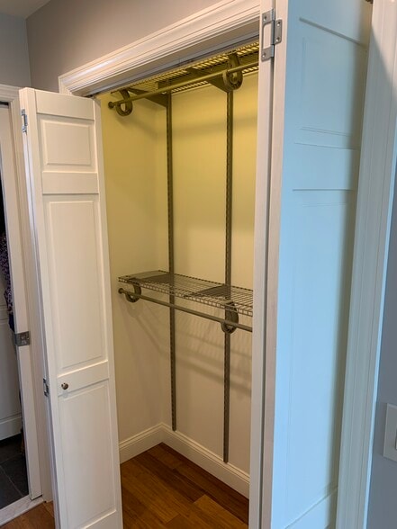 Closet 1. - 2241 12th Plz NW