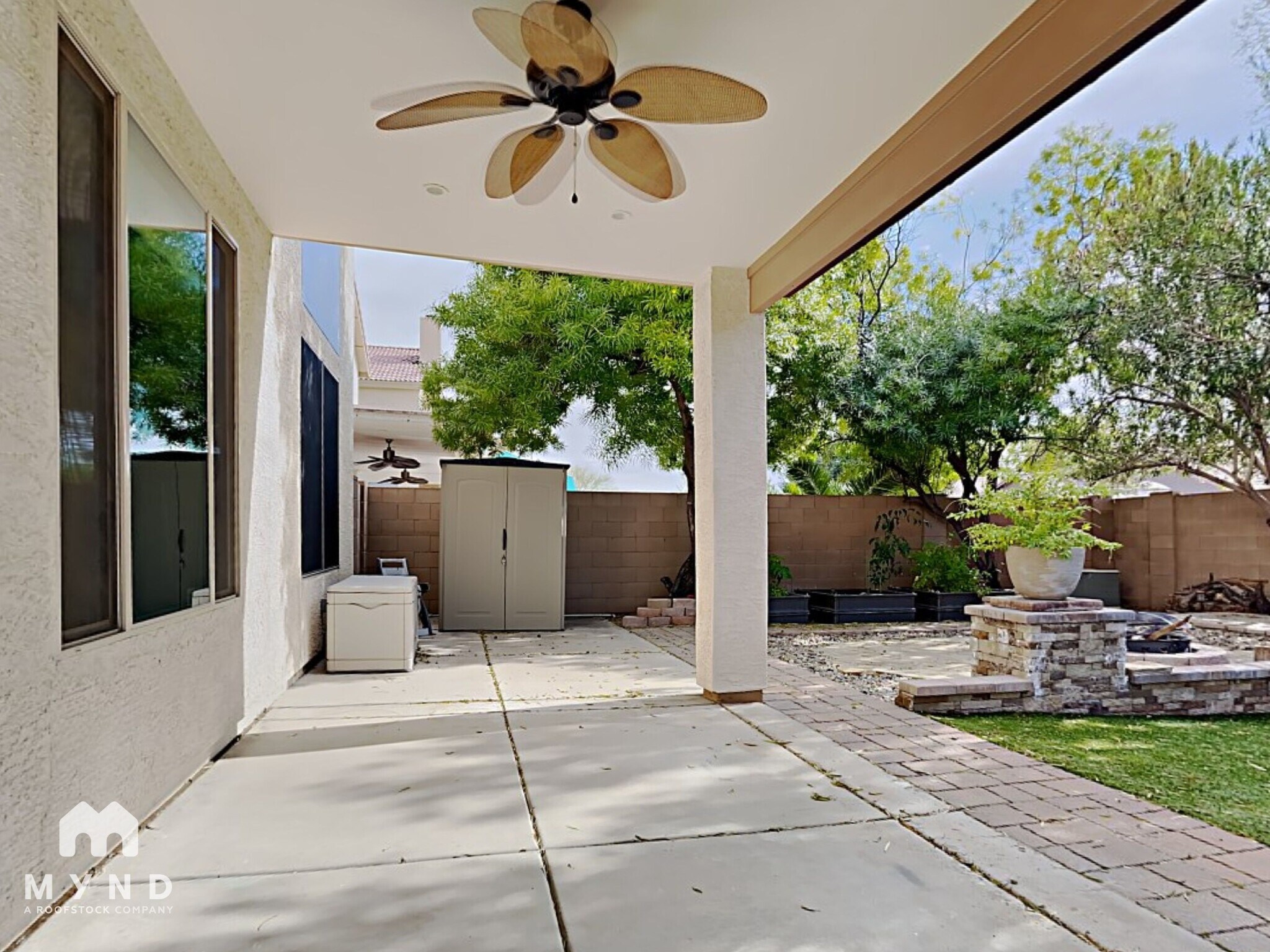 Building Photo - 3719 W Fallen Leaf Ln