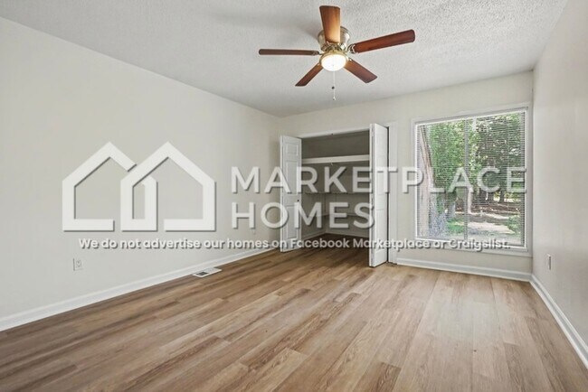 Building Photo - 80 Willowick Dr
