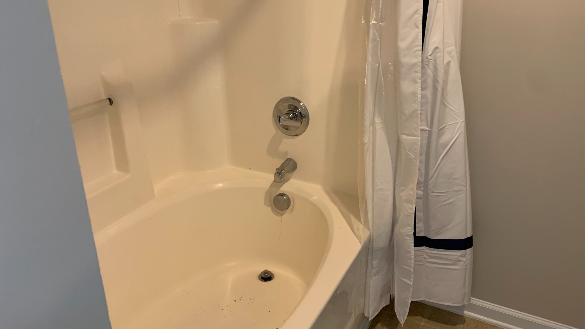 Building Photo - Room in Townhome on Plank Bridge Way