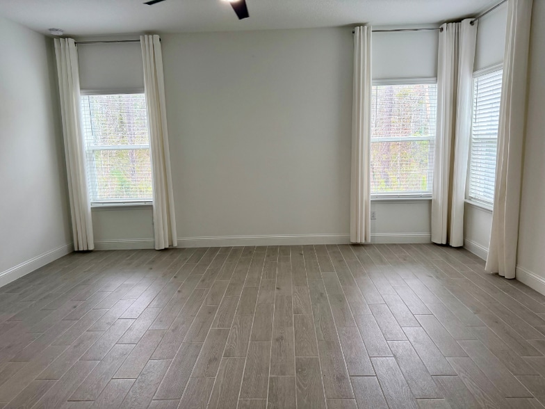 Building Photo - 75292 Weathersford Pl