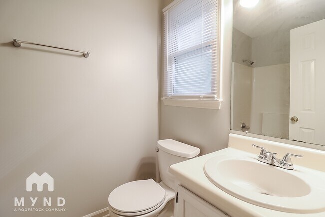 Building Photo - 303 Indian Springs Dr