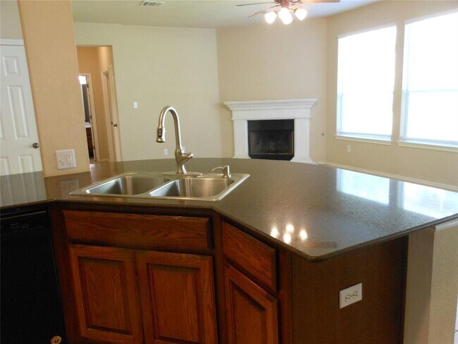 Building Photo - 40 Cypress Knee Ln