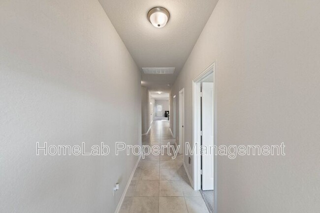 Building Photo - 11661 Amberdeen Cv