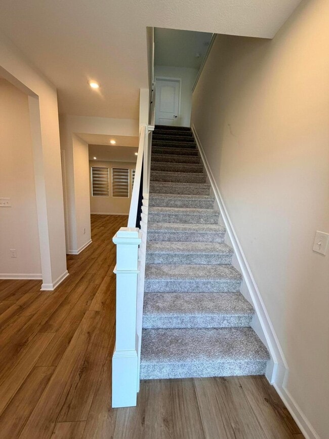 Building Photo - 1315 Red Tail Pl