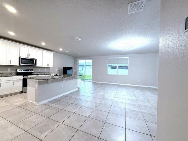 Building Photo - 706 Alta Vista Ct