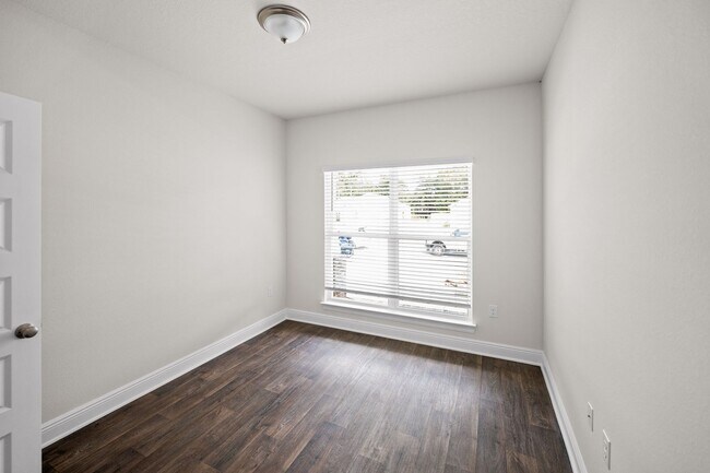 Building Photo - BRAND NEW HOME IN MAGNOLIA PINES!!!