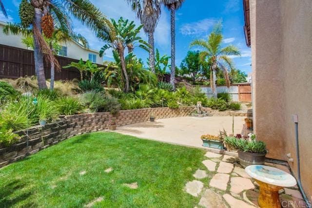 Building Photo - 777 Aldea Dr