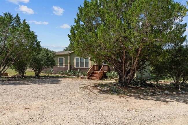 Building Photo - 23038 Pedernales Canyon Trail
