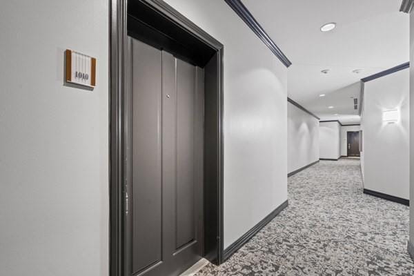 Building Photo - 500 Throckmorton St