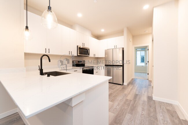 Building Photo - 16111 36th Ave W