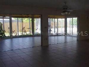 Building Photo - 3041 Tyrone Ln