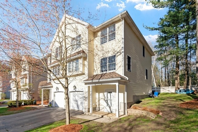 Building Photo - 270 Littleton Rd