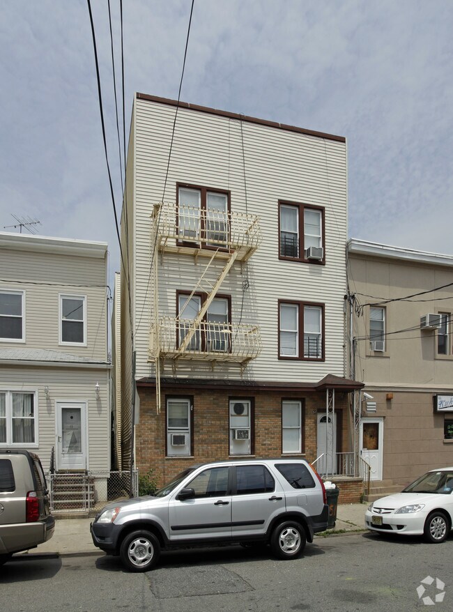 51 Prospect Ave 51 Prospect Ave Bayonne NJ 07002 Apartment Finder