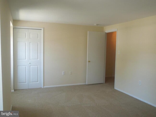 Building Photo - 1709 Granite Ct