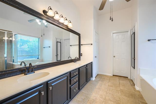 Building Photo - 2860 Prado