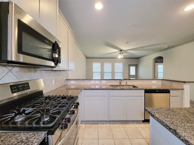 Building Photo - 15611 Jackie Robinson Rd