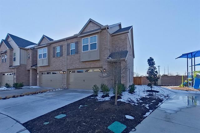 Building Photo - 5404 Sandstone Dr