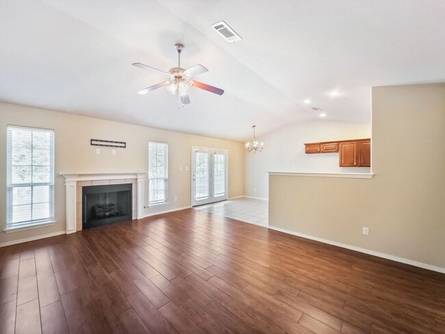 Building Photo - * Move-In Special * Beautiful Brick 3 Bed ...
