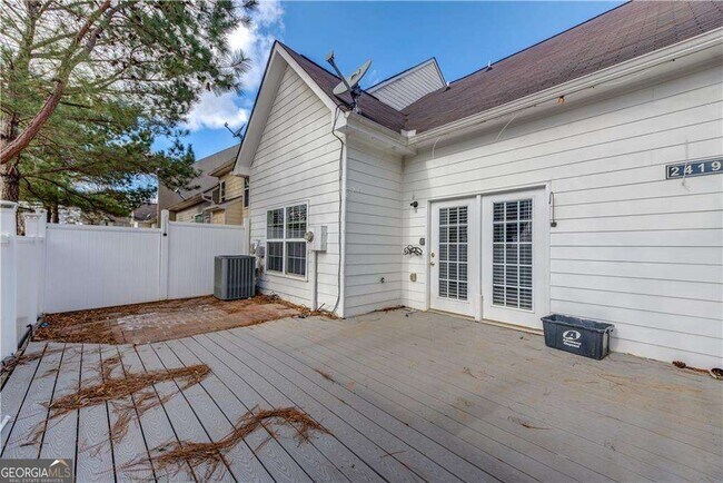 Building Photo - 2419 Millbank Ct