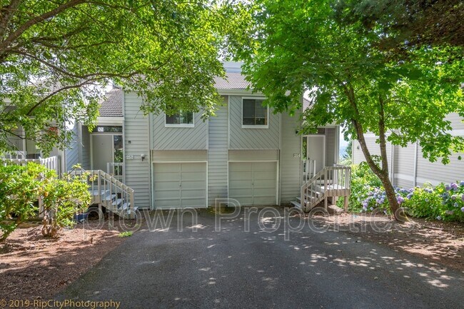 Building Photo - 254 Cervantes Cir