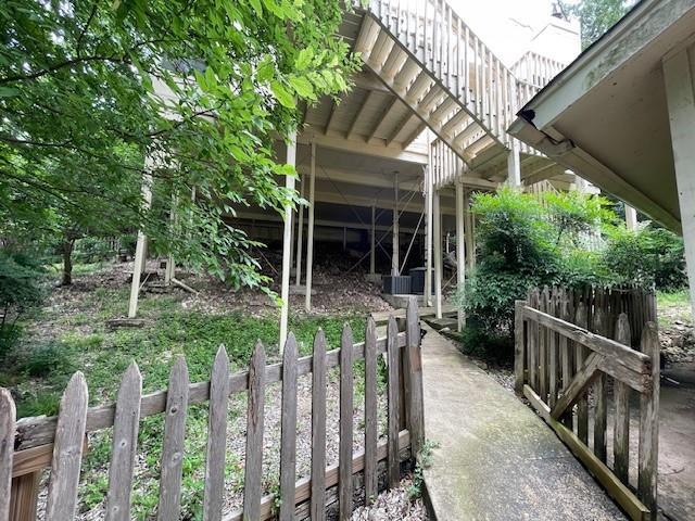 Building Photo - 8808 Mountain Ridge Dr