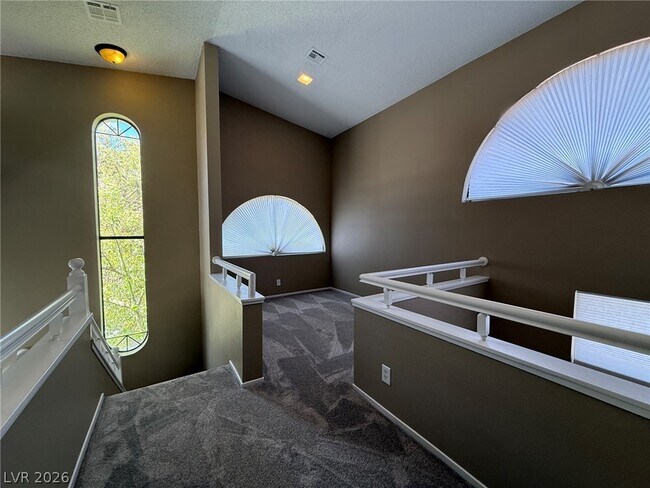 Building Photo - 2716 Baycliff Ct