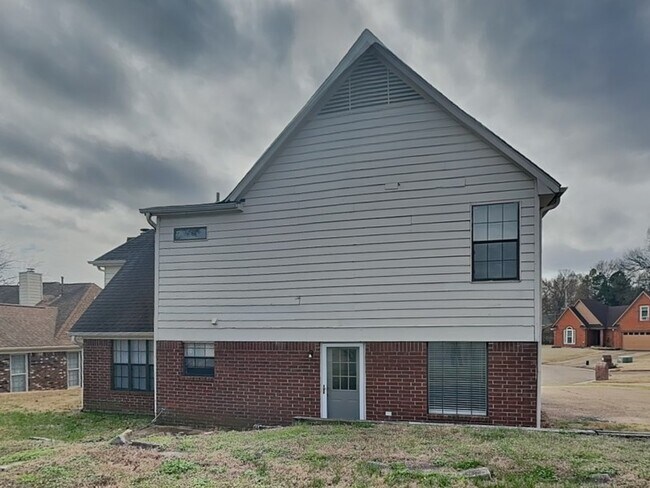 Building Photo - 7348 Ginger Snap Cove