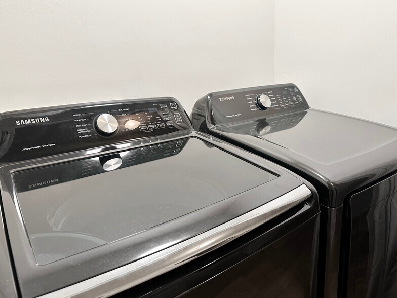 Washer and Dryer - 4700 Joseph Michael Ct