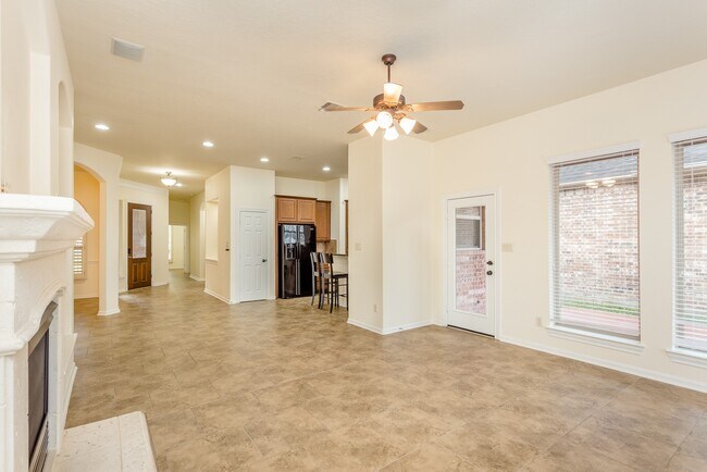 Building Photo - 9227 Mystic Falls Ln