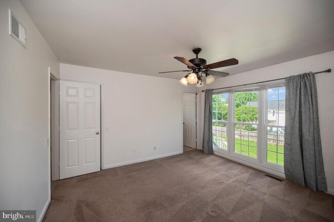 Building Photo - 17 Banbury Ct