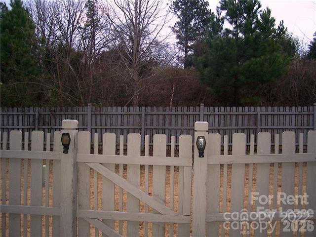 Building Photo - 8115 Kincaid Ct