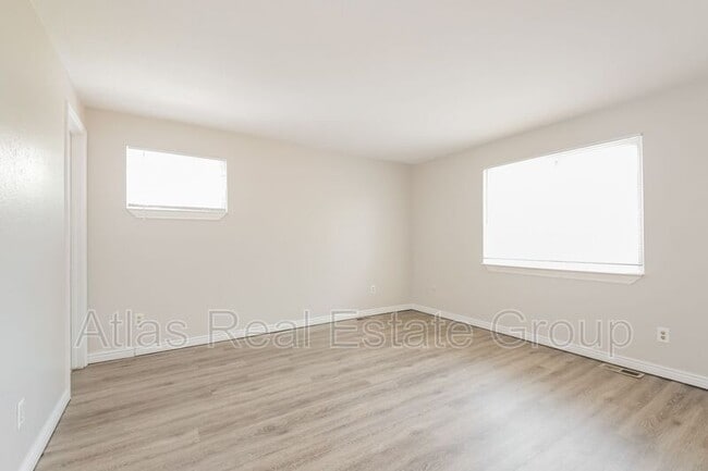 Building Photo - 16571 E Asbury Pl