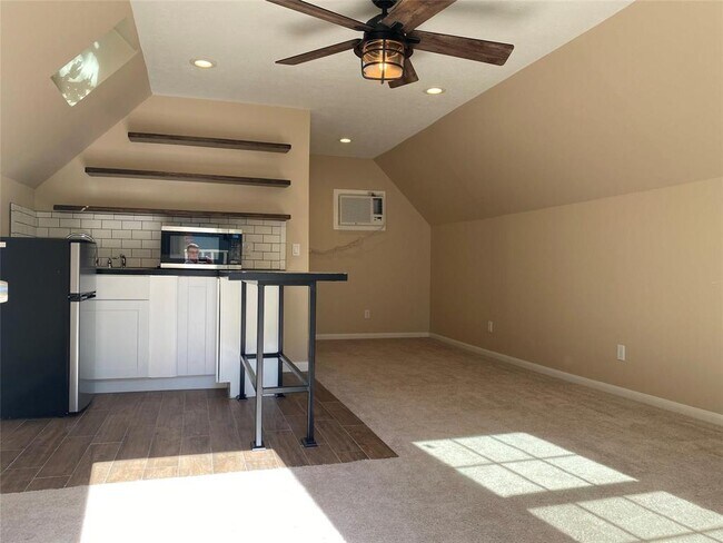 Building Photo - 3024 Rice Boulevard