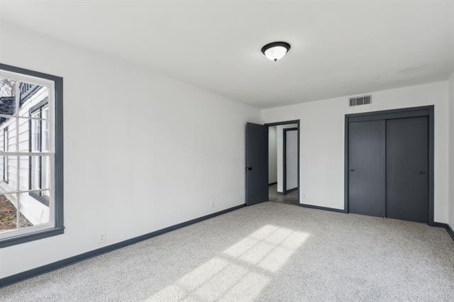 Building Photo - 3737 Bilglade Rd