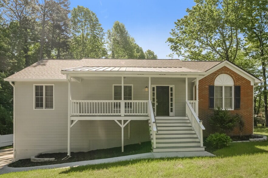Primary Photo - 3503 April Breeze Ln