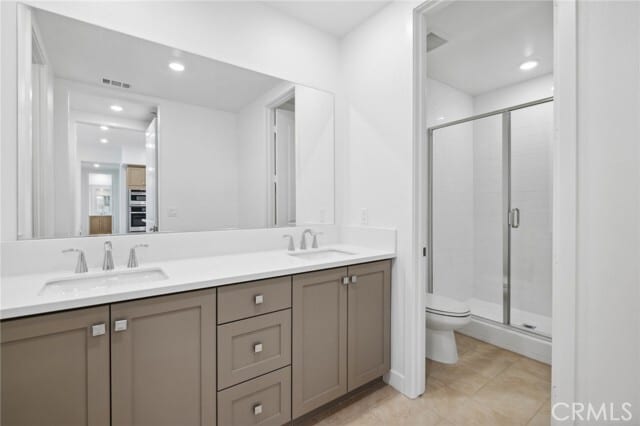 Building Photo - 147 Baluster