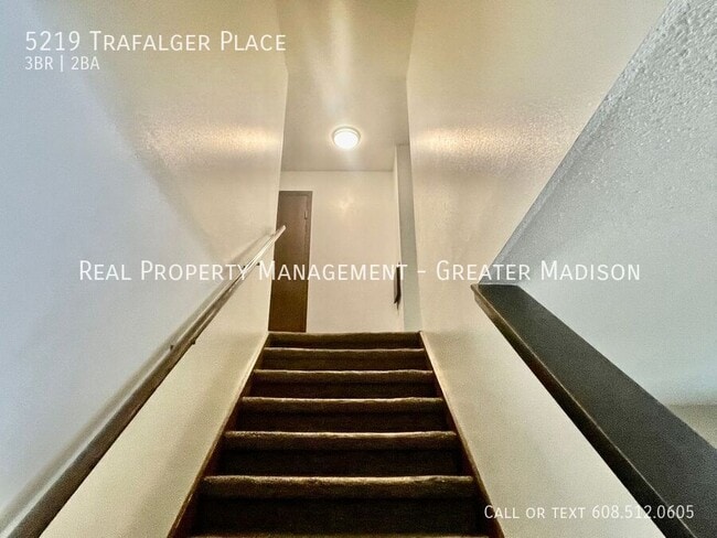 Building Photo - 5219 Trafalger Pl