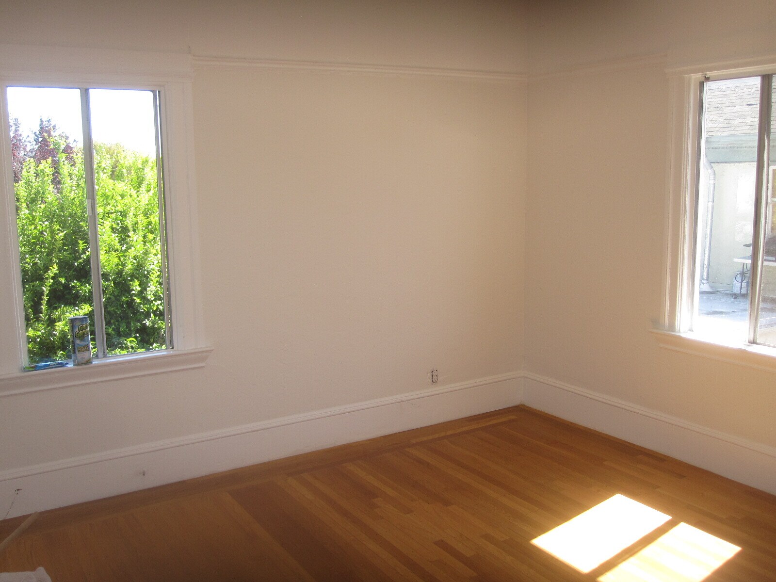 Back bedroom - 5826 Occidental St