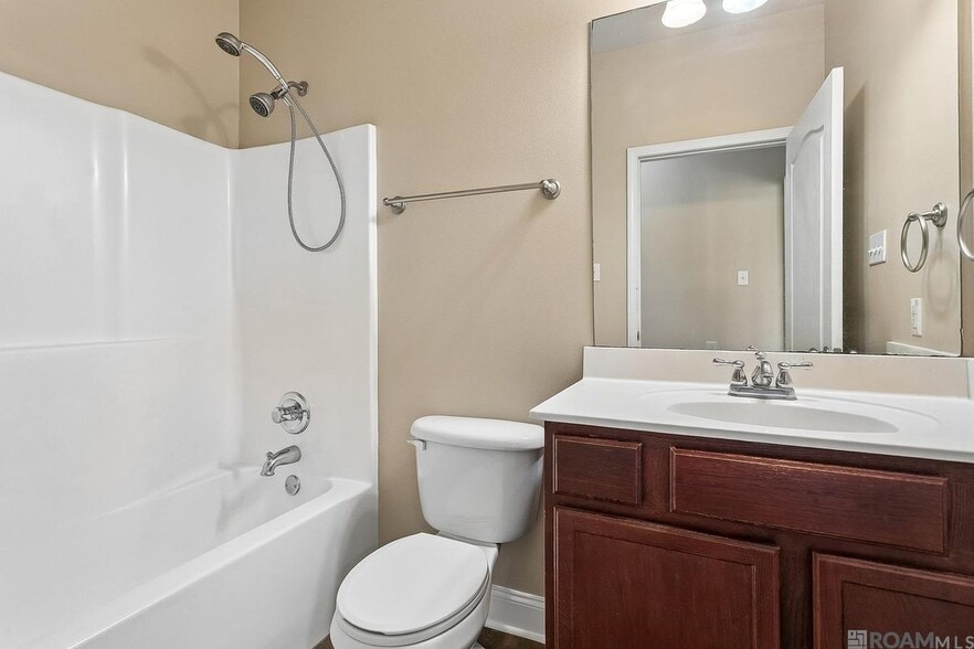 Building Photo - 11176 Merlo Dr