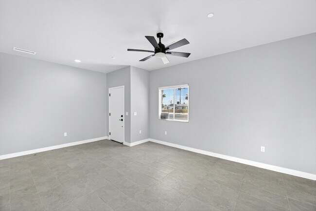 Building Photo - 66274-274 Hacienda Ave