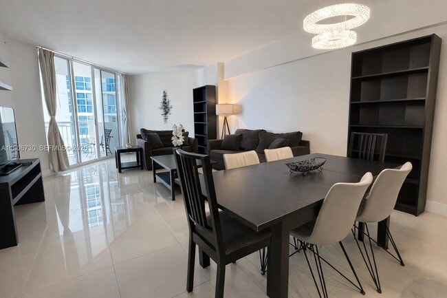 Building Photo - 17375 Collins Ave