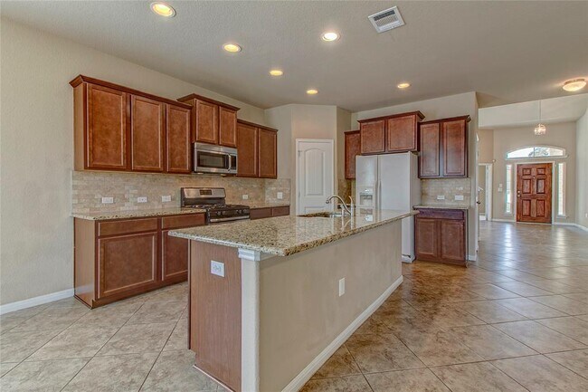 Building Photo - 225 Deep Creek Dr