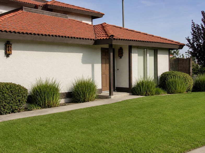Building Photo - Casa Del Rey