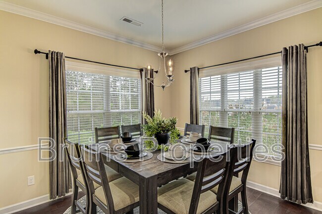 Building Photo - 4077 Cosway Ct