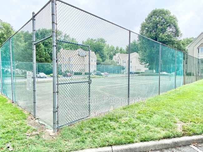 Building Photo - 103 Windsor Ln